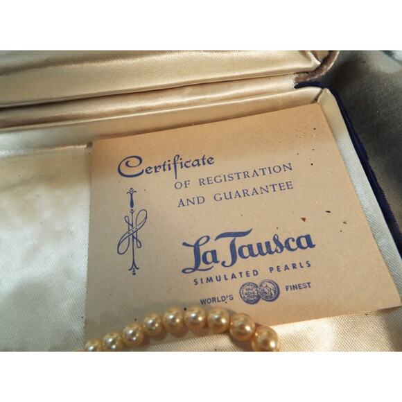 Vintage La Tausca Faux Pearl Necklace Sterling Clasp Original Box - Picture 2 of 9